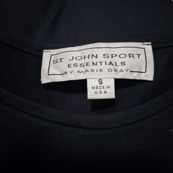 St. John black slinky tee size small - Picture 3 of 4